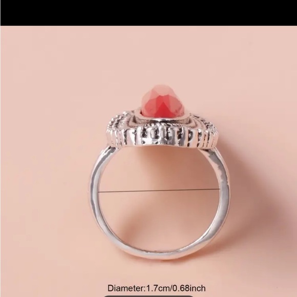 Red Three-dimensional Long Alloy Silvery Ring, Imiation Gemstone Decor Ring. - Picture 3 of 3